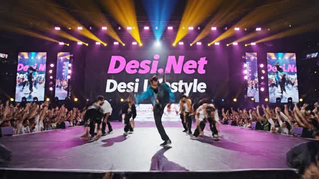 Crew formation, wide — Desi Lifestyle concert clip 41